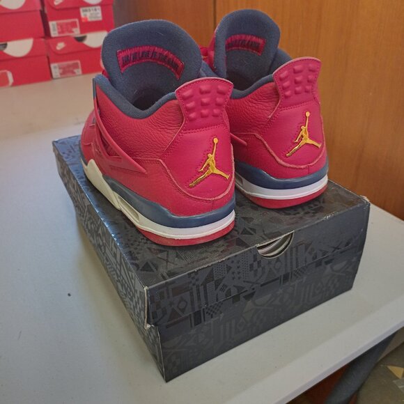 Size 10.5 - Air Jordan 4 Retro FIBA og box excellent condition - Picture 11 of 13